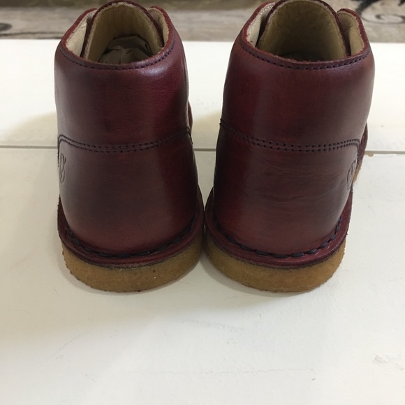 Naturino Distressed Leather Boots - Picture 8 of 8